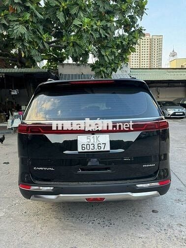 Kia Carnival 2022 2.2D Premium 8 chỗ - 14000 km
