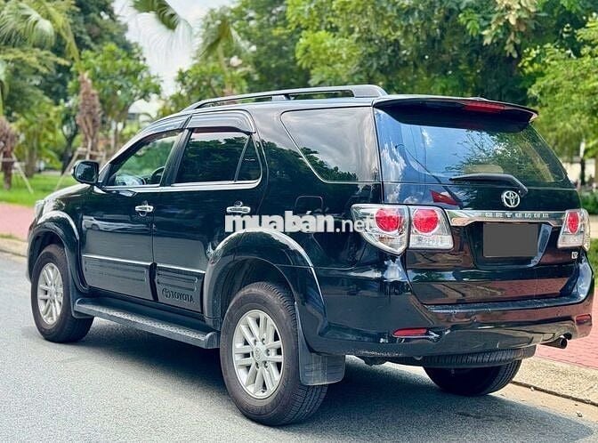 Toyota Fortuner 2.7V 4x2 AT 2015 - 79000 km