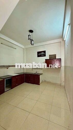 NHÀ 3 TẦNG ĐẸP — LIÊN KHU 4-5 PHƯỜNG BÌNH HƯNG HÒA B (4m x 14m)