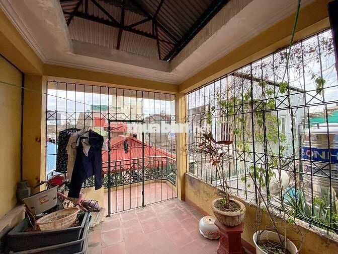 GIẢM CHÀO LẦN 2! NHÀ ĐẸP CẦU GIẤY, NGAY GẦN MẶT PHỐ 30M 9,2 TỶ