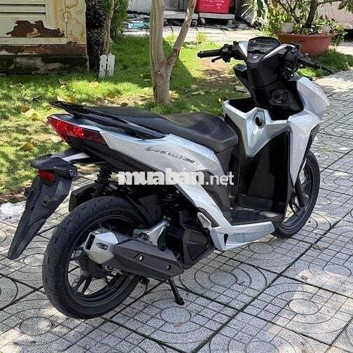 Honda Vario 150 2018 Bạc Porsche