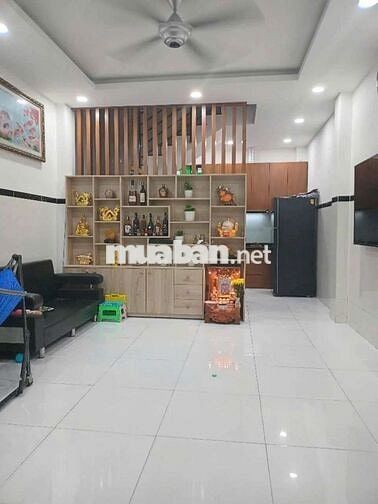 NHÀ 4 TẦNG ĐẸP —ĐƯỜNG BÌNH HƯNG HÒA- PHƯỜNG BÌNH HƯNG HÒA  (4m x 8m)