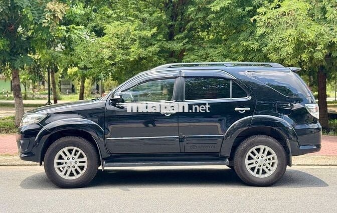 Toyota Fortuner 2.7V 4x2 AT 2015 - 79000 km