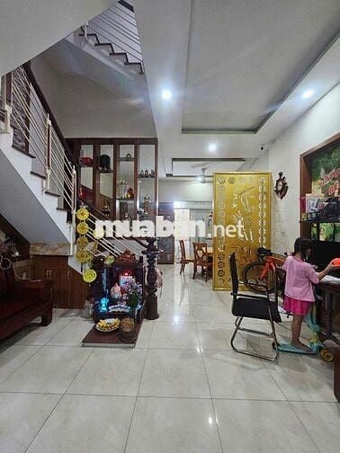 NHÀ 3 TẦNG ĐẸP — HỒ VĂN LONG PHƯỜNG BÌNH HƯNG HÒA B  (m x m)
