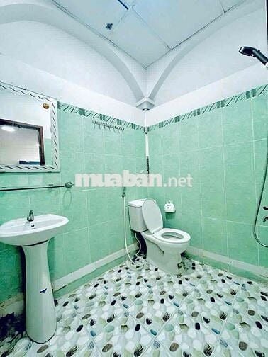 Cho Thuê Căn Hộ Full Nội Thất Q1 Ngay Trung Tâm Q 3 Q5