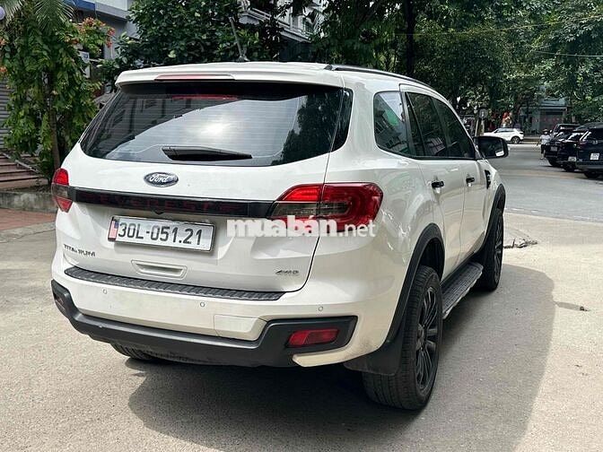 Ford Everest 2019 Titanium 2.0L 4x4 AT - 93000 km