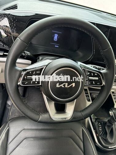 Kia Carens 1.5D Premium 2022