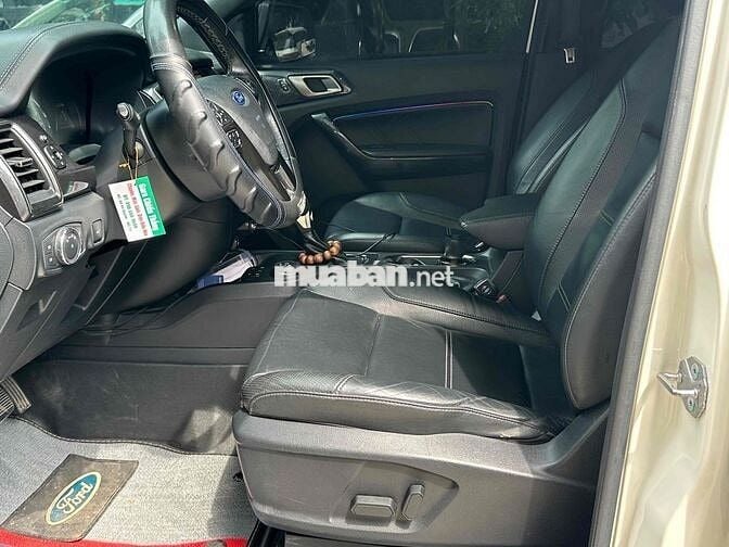Ford Everest 2019 Titanium 2.0L 4x4 AT - 93000 km