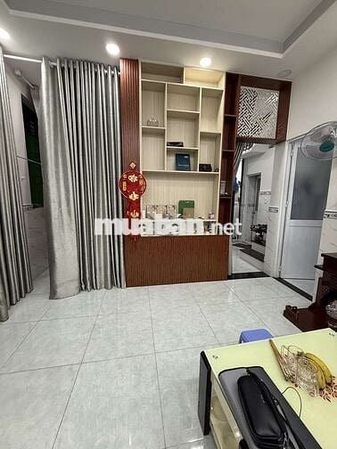 Nhà Gò Vấp ngang khủng 5m7 có 4 phòng ngủ 40m2 đường Phan Huy Ích P12