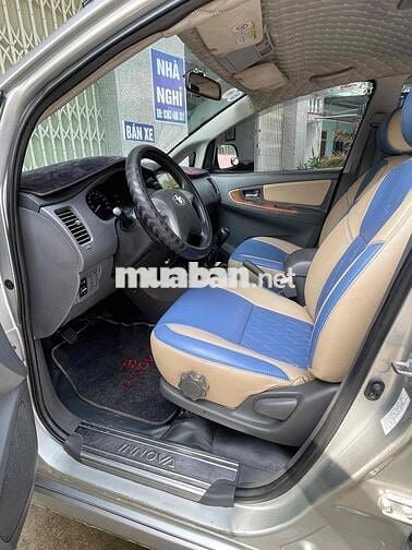 Toyota Innova 2013 2.0E - 130000 km