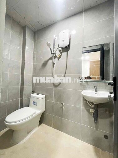 ✨ STUDIO GIÁ RẺ – Gần HUFLIT, Cao Thắng Q10 – Full Nội Thất, Thang Máy