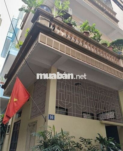 BÁN ĐẤT TẶNG NHÀ 47M*2T LÔ GÓC PHÂN LÔ Ô TÔ CHẠY VÒNG QUANH