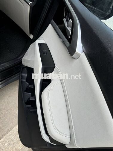 Kia Carens 1.5D Premium 2022