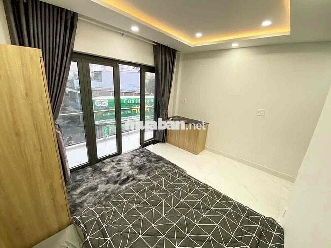 STUDIO FULL NỘI THẤT BAN CÔNG SÁNG SỦA NGAY NGÃ TƯ TRỊNH ĐÌNH TRỌNG