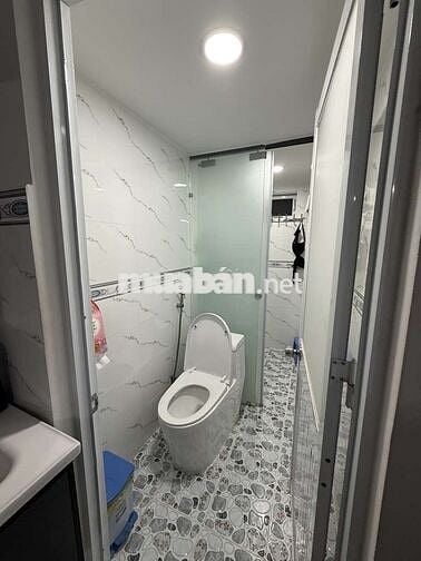 Nhà Gò Vấp ngang khủng 5m7 có 4 phòng ngủ 40m2 đường Phan Huy Ích P12