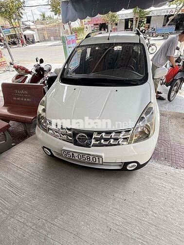 Nissan Grand livina 2011 1.8 AT - 100000 km