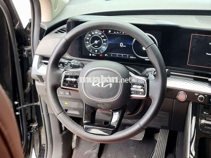 KIA CARNIVAL SIGNATURE 2.2D 2023, ODO 1V8, HT GÓP.
