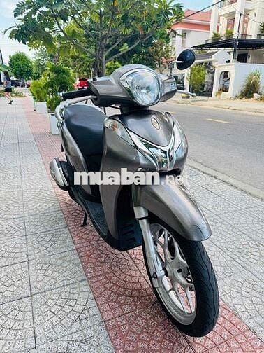 Ban xe SH mode Nữ ít đi