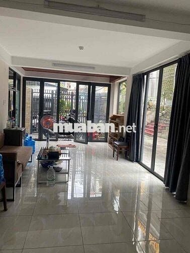 Bán Nhà Có Dòng Tiền Hẻm Hùng Vương Nha Trang Cách Biển 300m