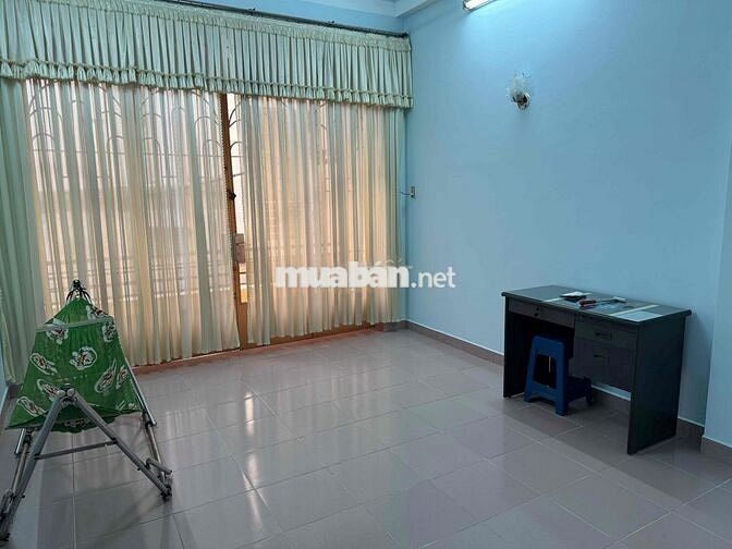 Nhà 4PN Xe Hơi Ngủ Trong Nhà _Lữ Gia,_Giáp Quận 10
