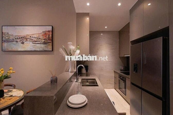 Cho thuê MarQ 2pn 1wc giá 35tr bao phí QL, 2pn 2wc 45tr và 2000