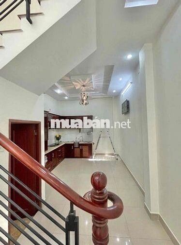 Nhà HXT Nguyễn Văn Công 4x18m (gần sân bay tân sơn nhất) 5pn 4wc 16tr