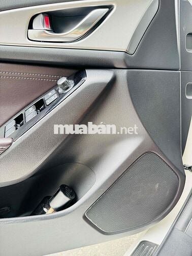 Mazda 3 2018 1.5 AT Hatchback - 46000 km