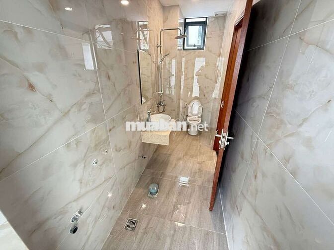 CĂN HỘ STUDIO FULL NỘI THẤT NGAY HUTECH , HỒNG BÀNG , UEF