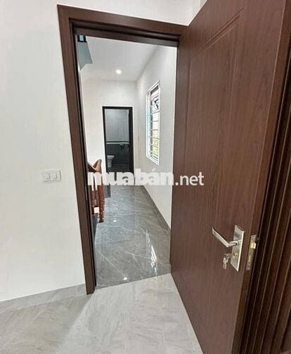 🚗 OTO QUA CỬA – NGÕ THÔNG – NHÀ ĐẸP 5 TẦNG ĐỐI DIỆN ĐH THÀNH ĐÔ -