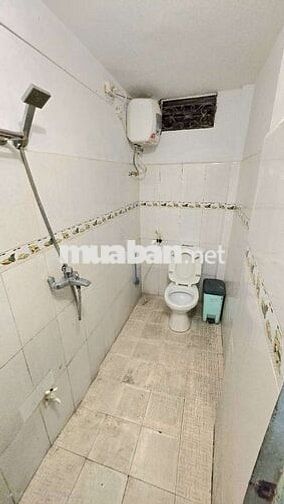Cho thuê phòng trọ 22m có nóng lạnh, bếp, wc riêng, sân rộng giường tủ