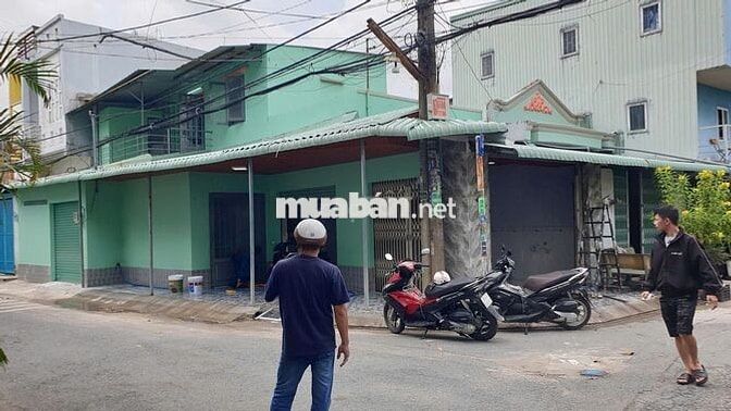 Bán nhà 2 mặt tiền nhựa kinh doanh ngay Phan Văn Hớn, Xuân Thới Thượng