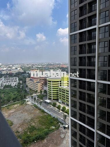 Cho thuê CH Studio có ban công, đồ cơ bản tại Vin Canopy giá 7tr/th