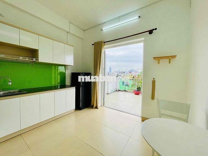 Siêu phẩm Penhouse bancon siêu rộng ngay khu ẩm thực Vạn Kiếp - ĐH ISB