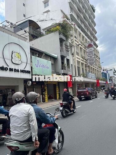 Chính chủ BÁN NHÀ MẶT TIỀN TRẦN HƯNG ĐẠO – QUẬN 5. Giá tốt💰💰💰