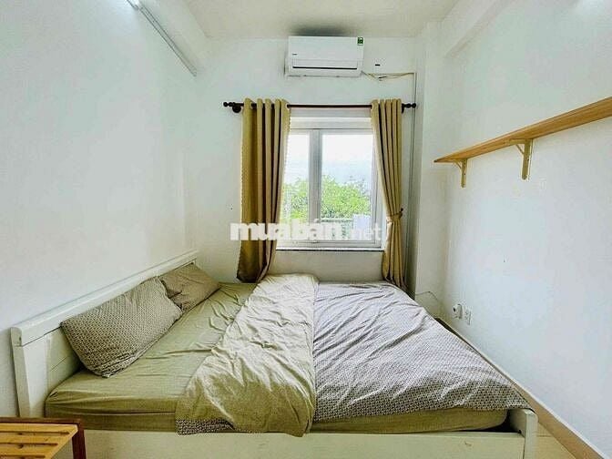 Siêu phẩm Penhouse bancon siêu rộng ngay khu ẩm thực Vạn Kiếp - ĐH ISB