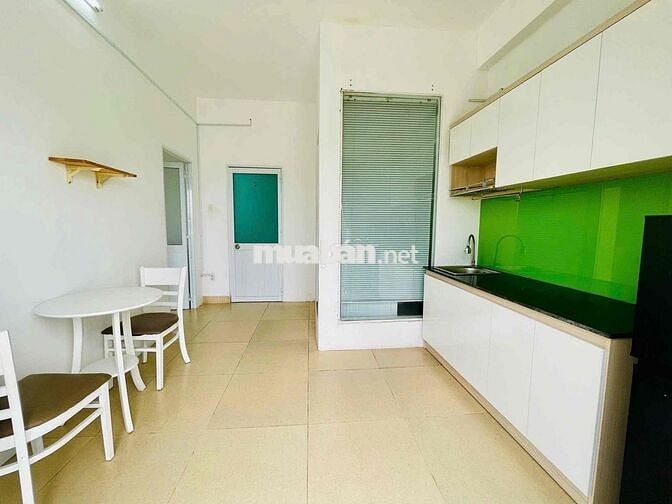 Siêu phẩm Penhouse bancon siêu rộng ngay khu ẩm thực Vạn Kiếp - ĐH ISB