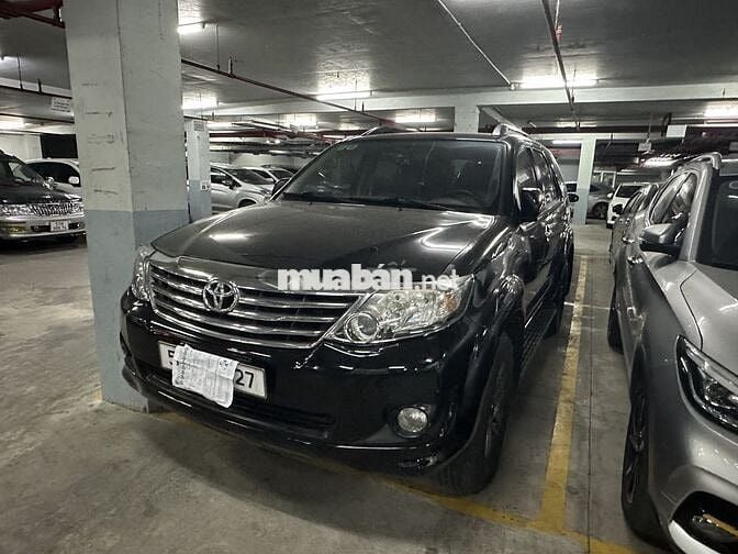 Toyota Fortuner 2013 2.7V 4x2 AT - 175000 km