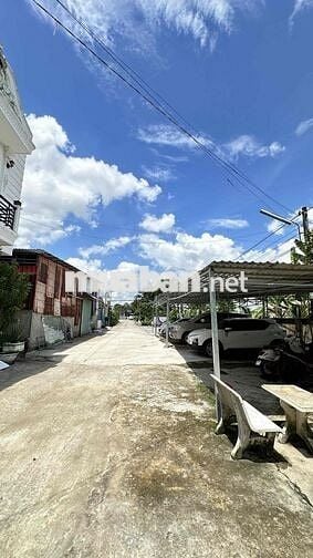 bán nhà hẻm 3 Lê Hồng phong bình thủy cần thơ