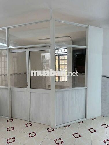 Bán căn chung cư quận 4, dt 50m2 (có thương lượng)