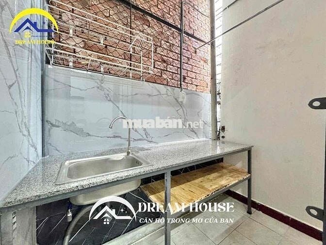 Tân Bình thuận tiện di chuyển quận Trung Tâm