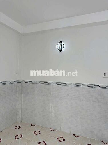Bán căn chung cư quận 4, dt 50m2 (có thương lượng)