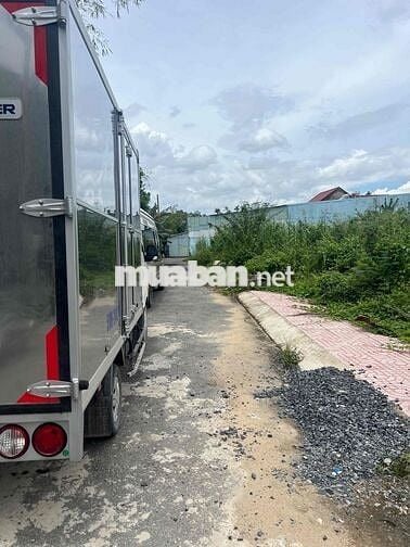 Đất 1/ tỉnh lộ 9 , ngay uỷ ban xã bình mỹ