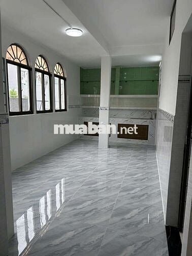 Bán căn chung cư quận 4, dt 50m2 (có thương lượng)