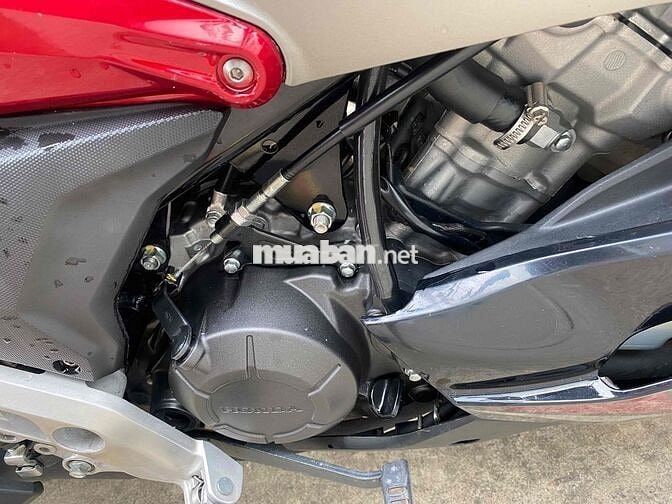 winer x 2021 abs 8 ngàn km 9 chủ kí