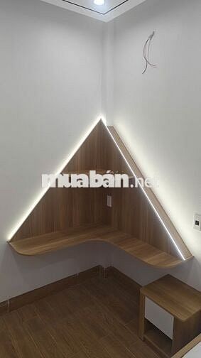 nhà Thu Bồn - thuỷ xuân . Tp Huế