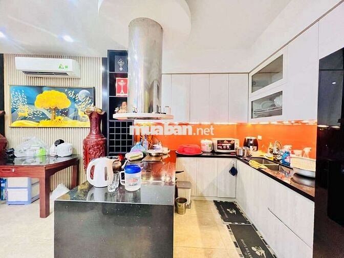 Bán nhà giáp ngoại giao đoàn bắc từ liêm 56m2 x 5 tầng, ngõ nông