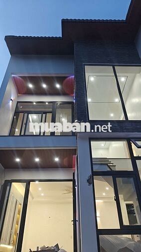 nhà Thu Bồn - thuỷ xuân . Tp Huế