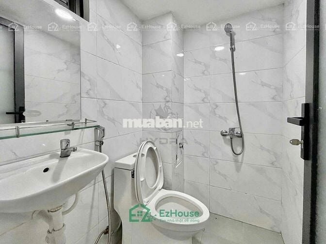 DUPLEX BAN CÔNG SAU LƯNG VHU TRUNG TÂM TÂN PHÚ