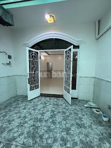 Cho THUÊ NHÀ ĐƯỜNG DƯƠNG ĐỨC HIỀN : 4 x 13 M đúc 1 LẦU CĂN Góc 