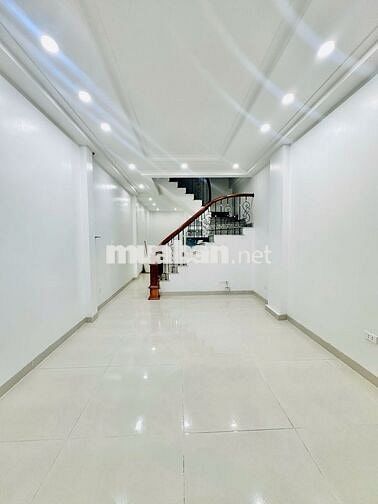Bán Nhà Phú Thượng Tây Hồ Gần Cầu Nhật Tân 50m 5 Tầng 9 tỷ